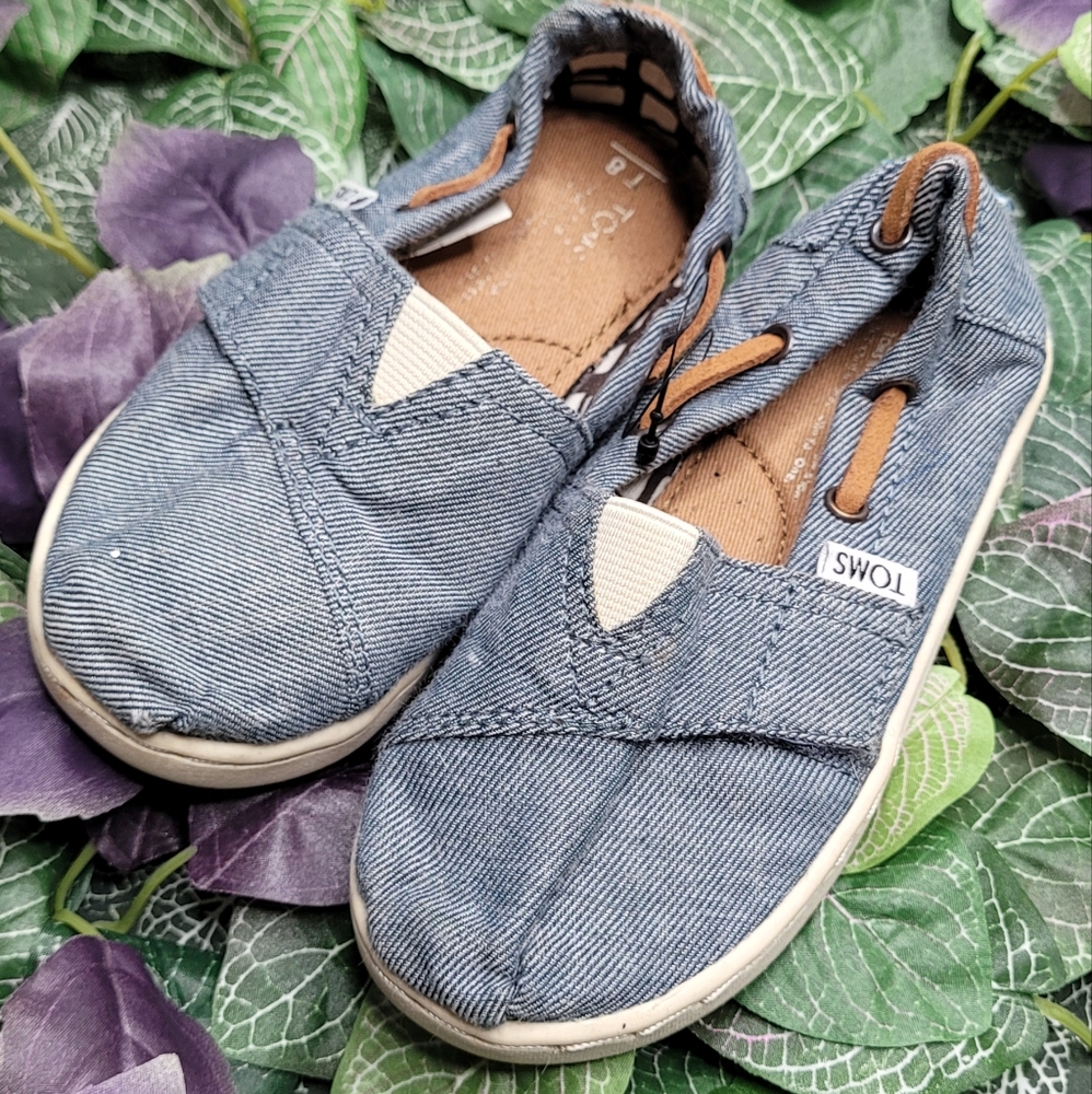 Toms Deck Shoes Blue Denim Nautical Boat Loafer Moccasins Size 8 - Picture 1 of 8